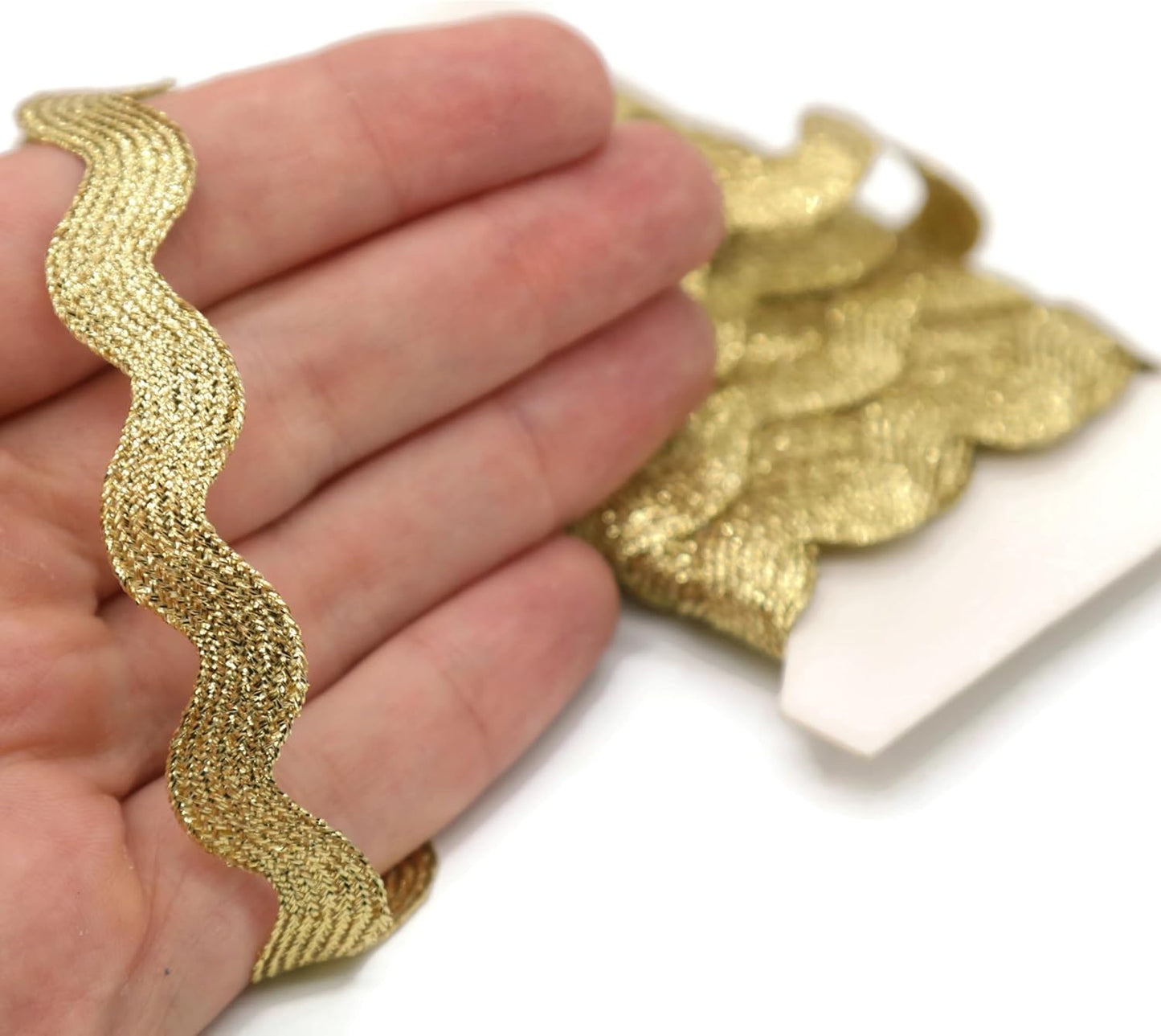 Glitter RIC Rac Trim - 5/8 Inch (15mm) - 5 Yards - Wave Bending Fringe Trim Glitter Lace Ribbon RIC Rac Trim for Sewing Clothes Gift Wrapping Home Party Decoration GL0105